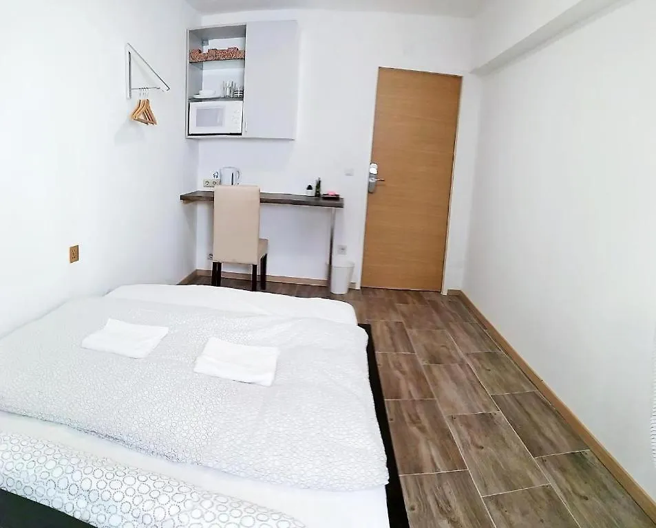 Smart Mini Hotel Vienna 0*,  Austria