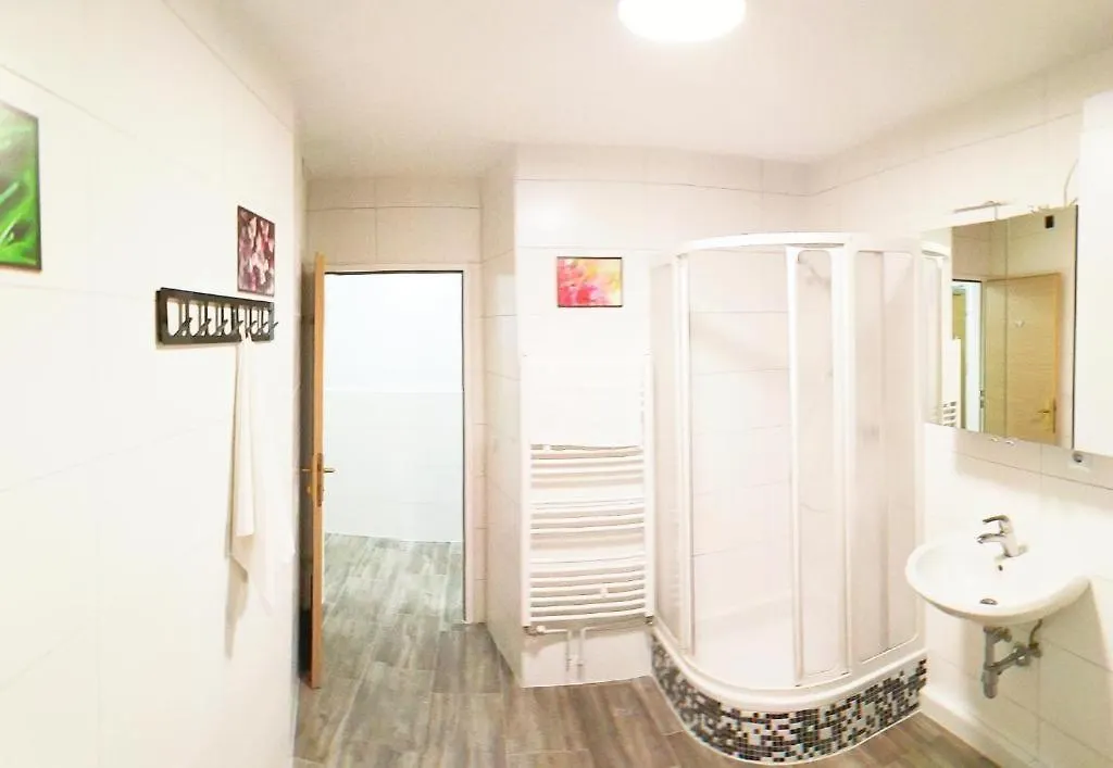 Homestay Smart Mini Hotel Vienna