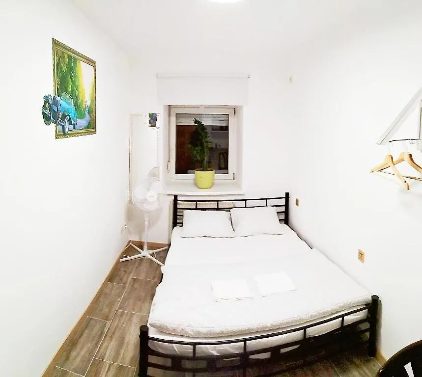 Homestay Smart Mini Hotel Vienna